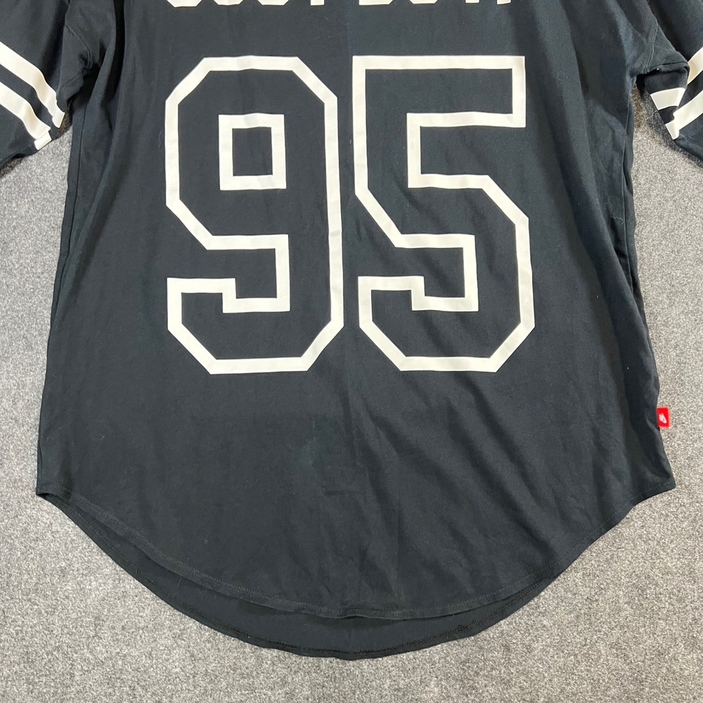 Nike Womens Just Do It 95 Graphic T-Shirt Black 3/4 Sleeve Curved Hem Large - Picture 9 of 10